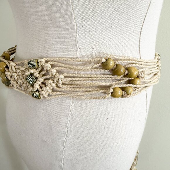Vintage Y2K Tan Beaded Macrame Belt Women's Size OS EUC Tie Closure - Picture 4 of 6